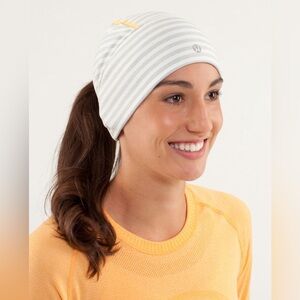 Lululemon Brisk Run Toque Beanie in Macro Micro Stripe, OSFM